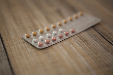 避妊効果が高く 女性のカラダに優しいピルのメリット 生理のことから妊娠 出産 育児まで 女性のための情報サイト ルナルナ
